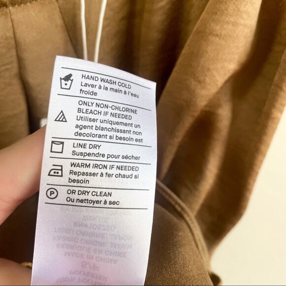 NWT Vince‎ Brown Satin Pleat Front Cami Top - Picture 8 of 8